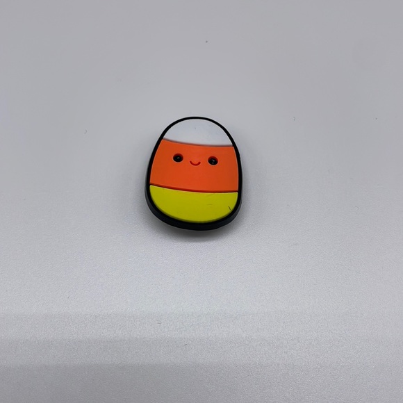 6 pcs of Squishmallows Charms for Crocs - Picture 2 of 7